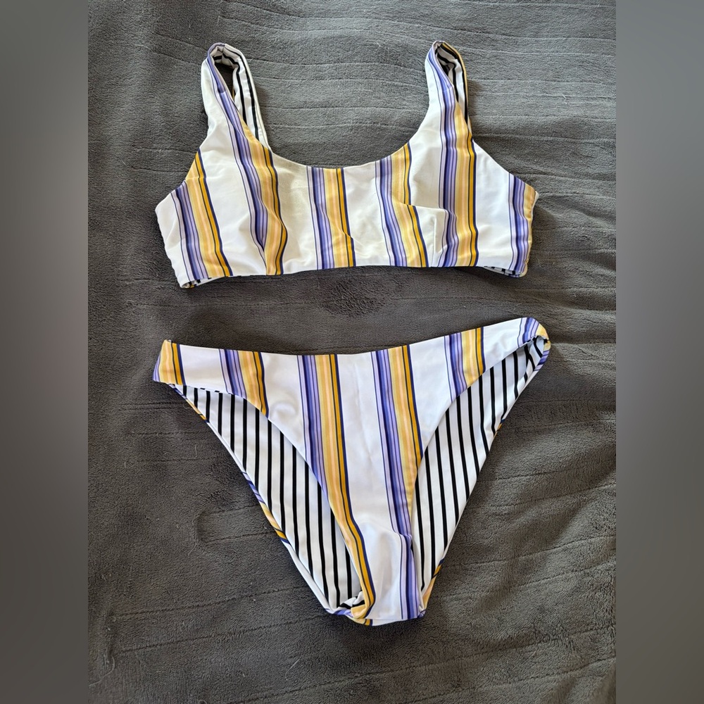 SHEIN multi colored bikini set. Size L